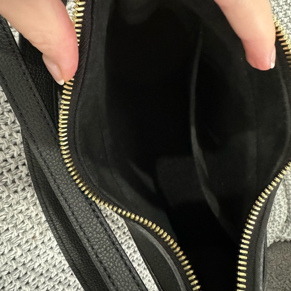 Louis Vuitton Bagatelle - Picture 7 of 11